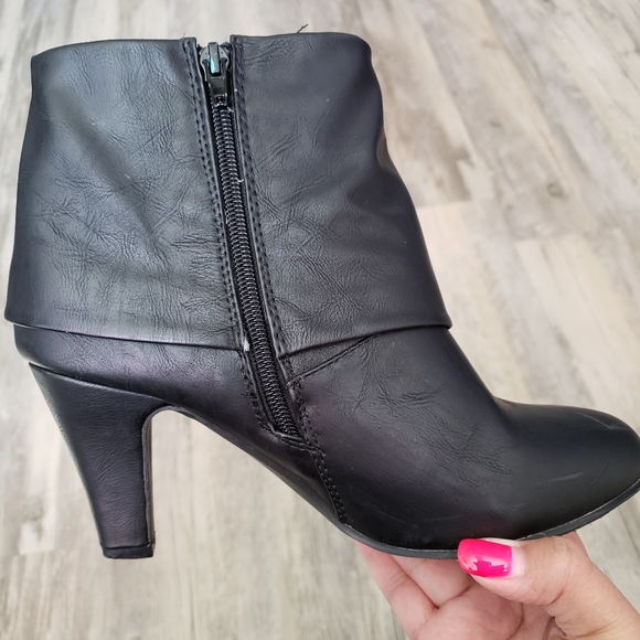 Womens Booties - Picture 2 of 4